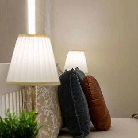 Daire Luxurious In Liszt Ferenc Square Budapeşte