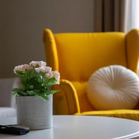 Luxurious In Liszt Ferenc Square Daire